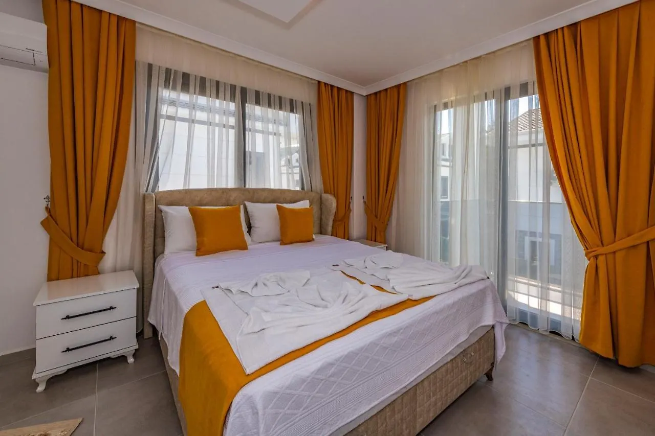 Salkim- 4 Bedroom Holiday Villa In Oludeniz Fethiye Turkey